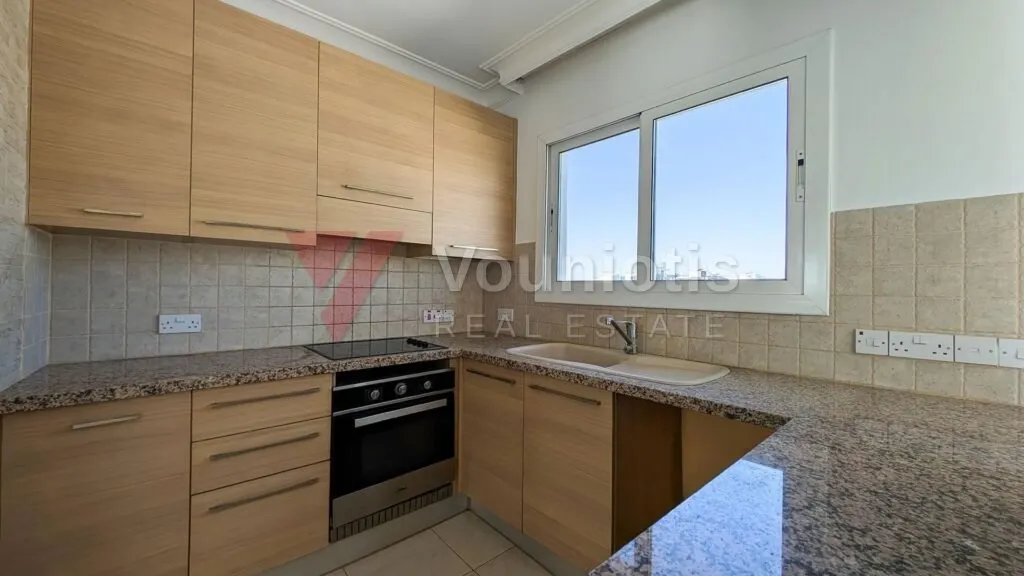 Two-Bedroom Apartment in Kamares area, Larnaca – photo 7