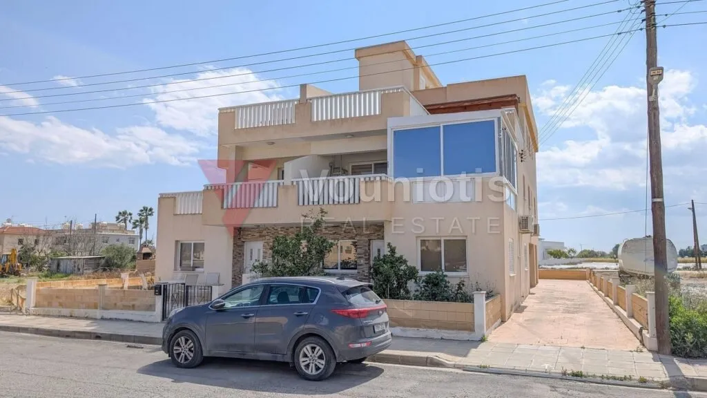 Three-Bedroom Apartment in Kiti, Larnaca – photo 4