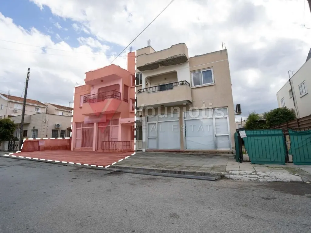 Building - Strovolos, Nicosia – photo 2