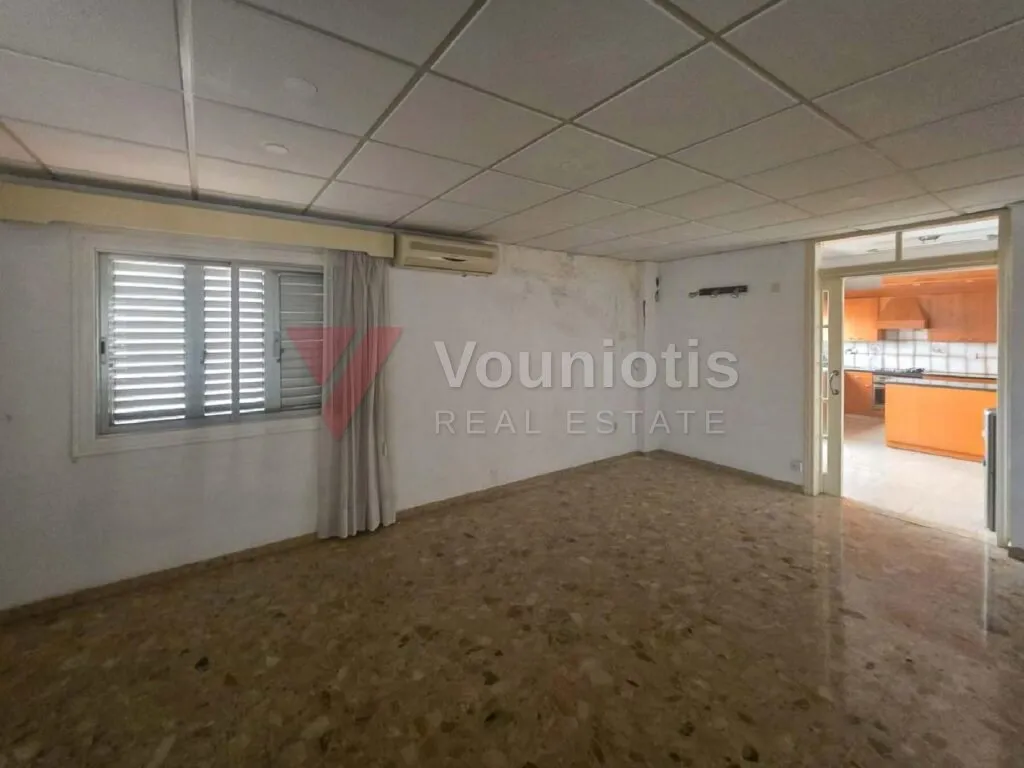 Building - Strovolos, Nicosia – photo 7