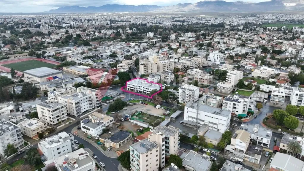Mixed-use building in Panagia, Nicosia – photo 4