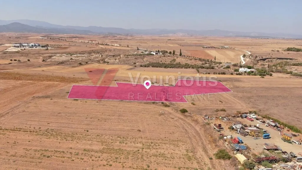 Industrial field in Astromeritis, Nicosia. – photo 3