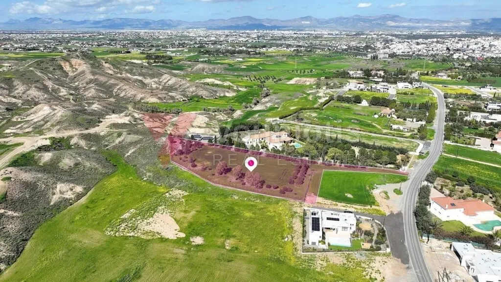 Residential Development Land in Latsia, Nicosia – photo 2