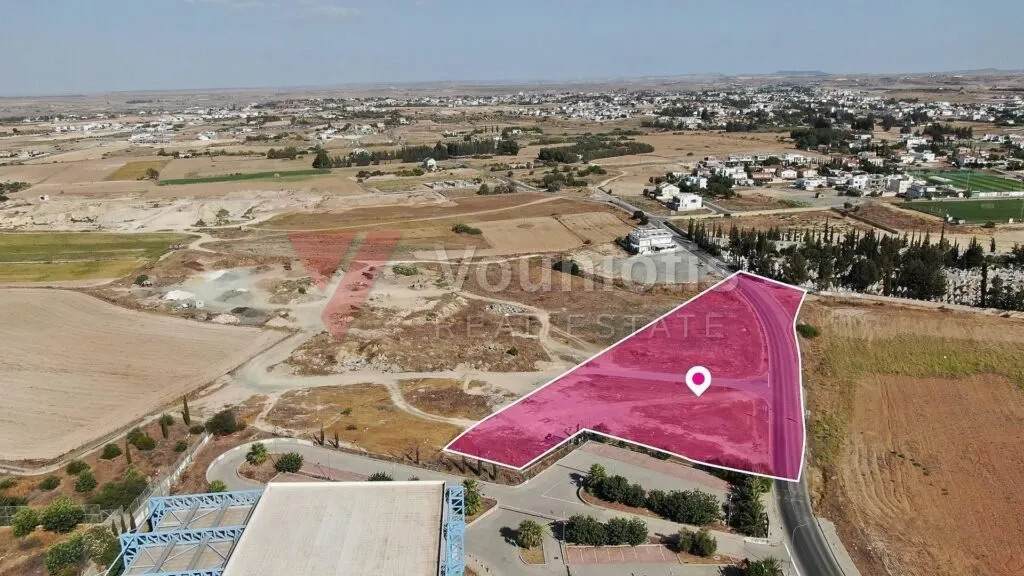 (Share) Residential Field in Latsia, Nicosia – photo 3