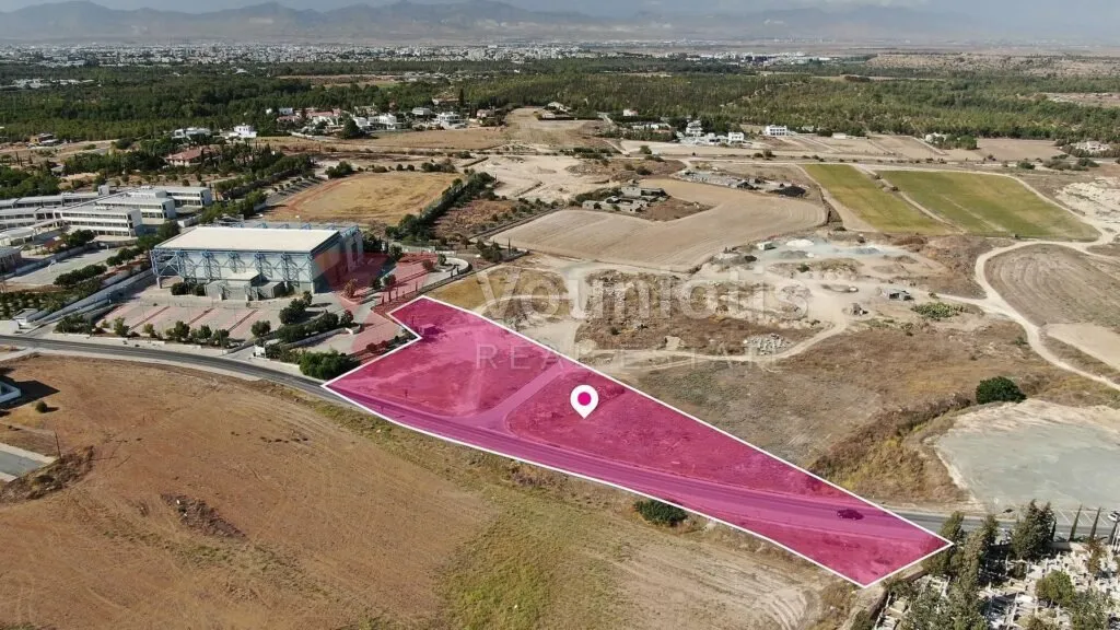 (Share) Residential Field in Latsia, Nicosia – photo 5