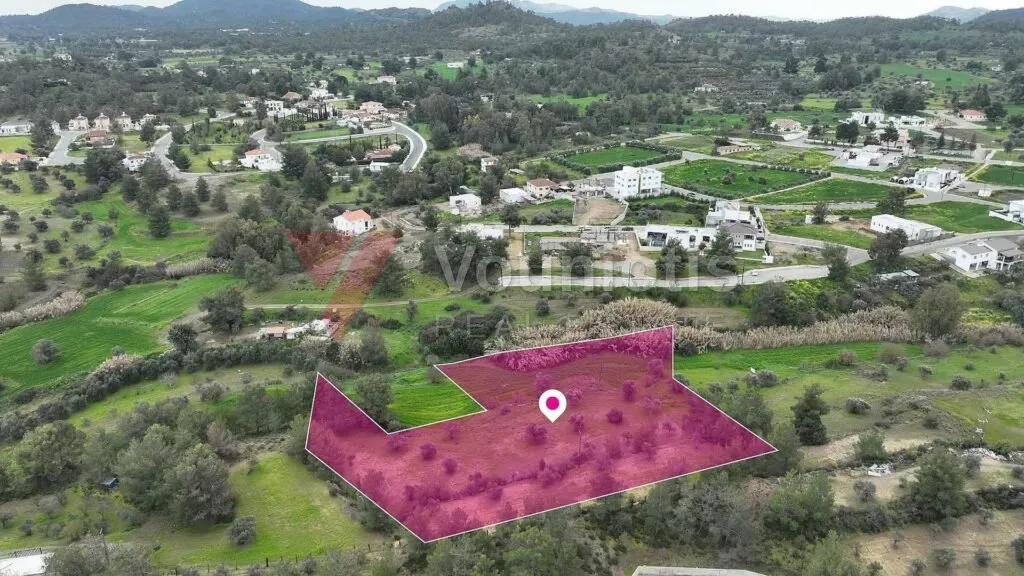Residential field located in Lythrodontas, Nicosia – photo 4
