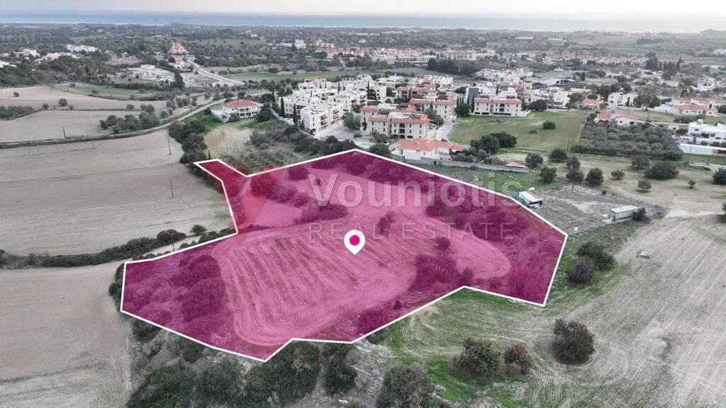 Residential field in Mazotos, Larnaca – photo 5