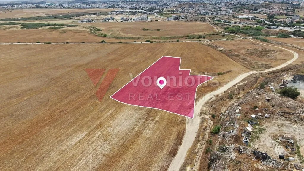 Industrial Field in Panagia, Nicosia – photo 2