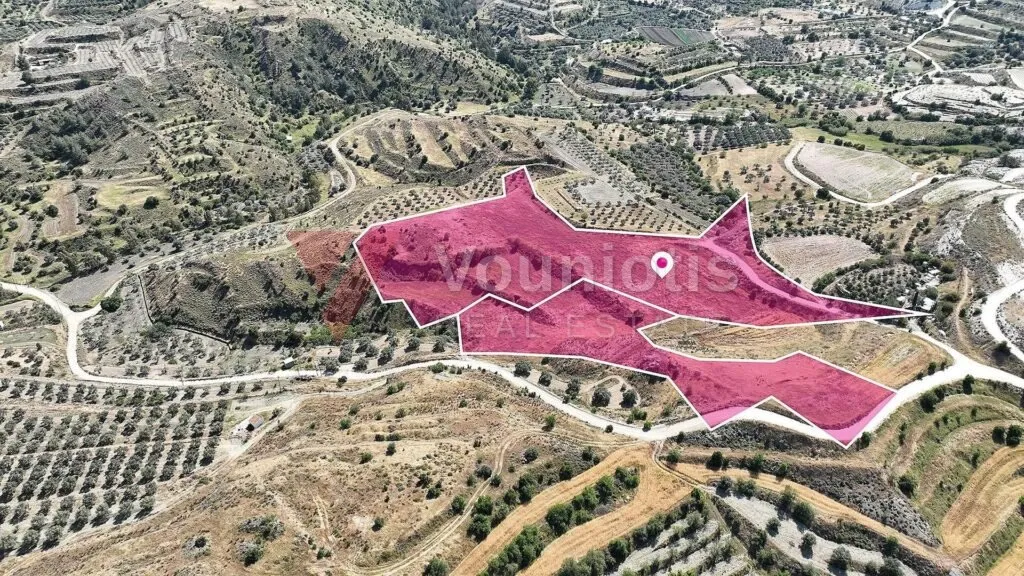 Two adjacent Agricultural Fields in Pera, Nicosia – photo 3