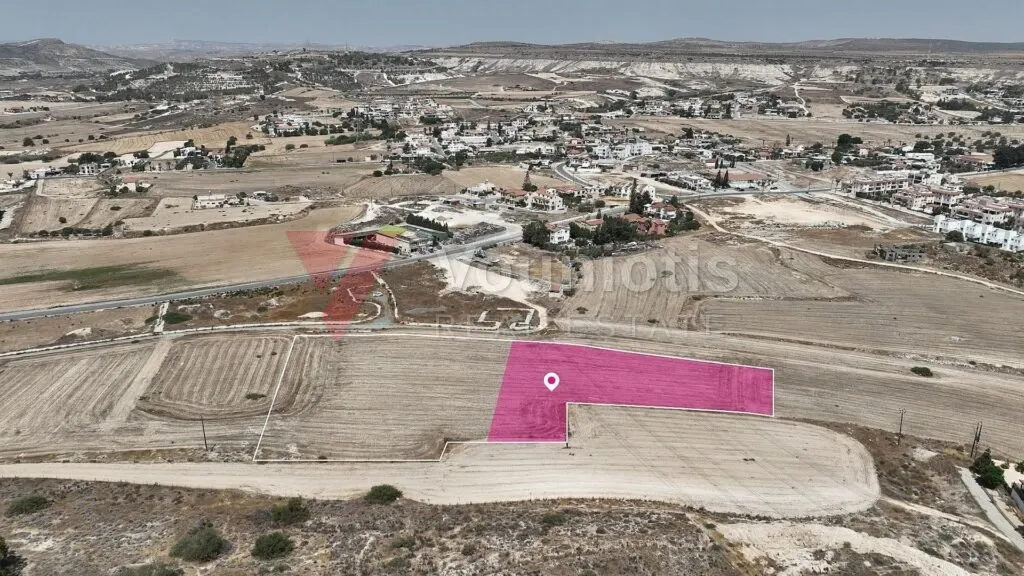 Share of Residential field in Pyla, Larnaca – photo 3