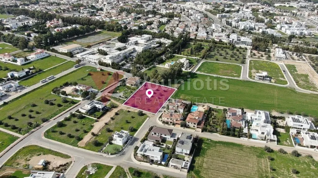 (Share) Residential field in Strovolos, Nicosia – photo 4