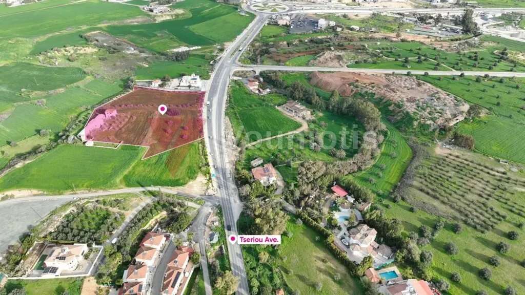 (Partager) Terrain résidentiel/commercial double zone à Tseri, Nicosie – photo 2