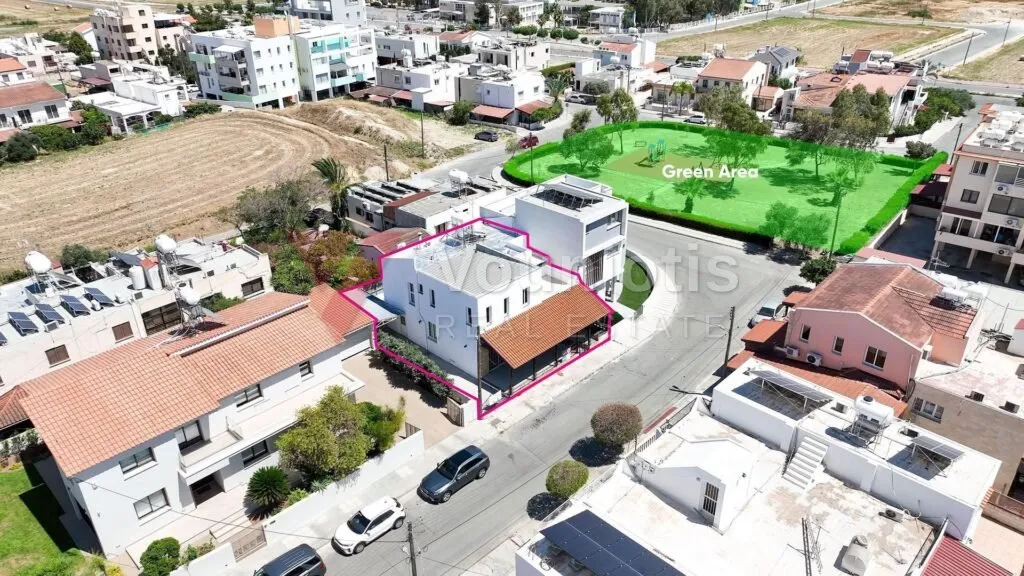 Four-Bedroom Semi-detached House in Agios Nikolaos, Larnaca – photo 4