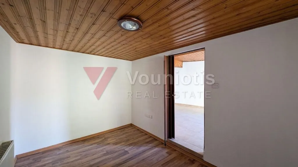 Three-Bedroom House in Agros, Limassol – photo 12