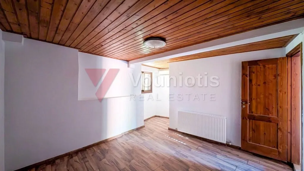 Three-Bedroom House in Agros, Limassol – photo 16