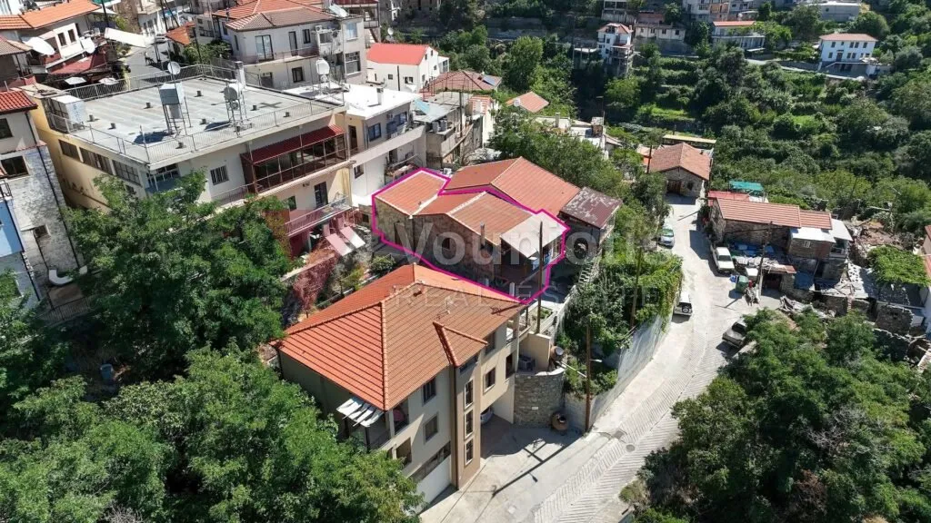 Three-Bedroom House in Agros, Limassol – photo 5