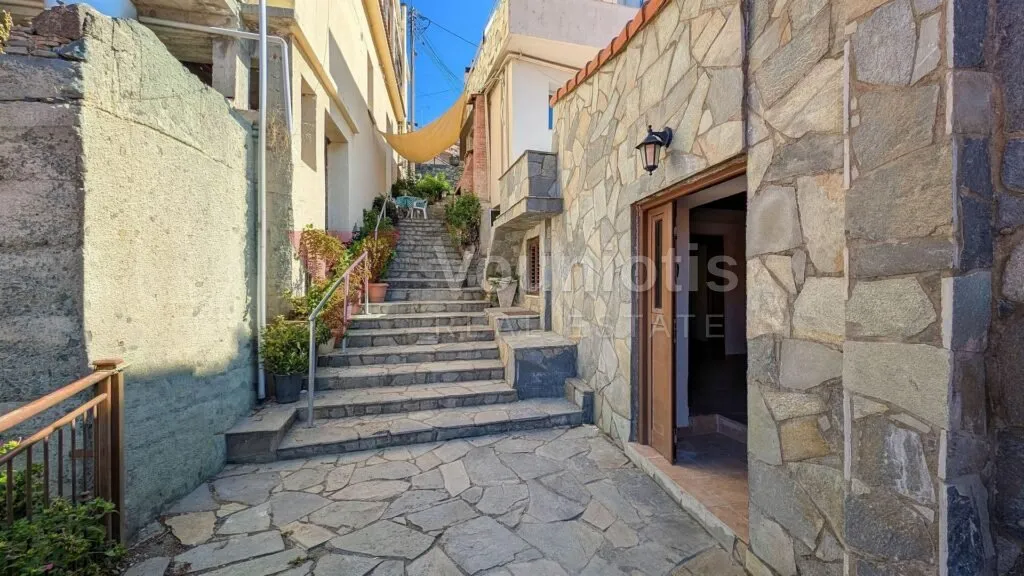 Three-Bedroom House in Agros, Limassol – photo 6