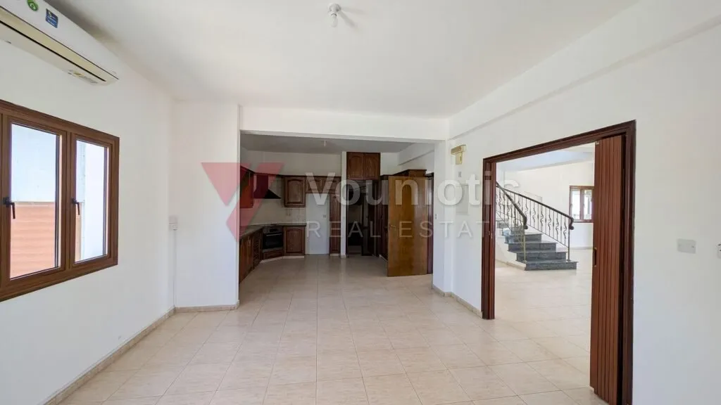 Detached Two Storey House in Aradippou, Larnaca – photo 10