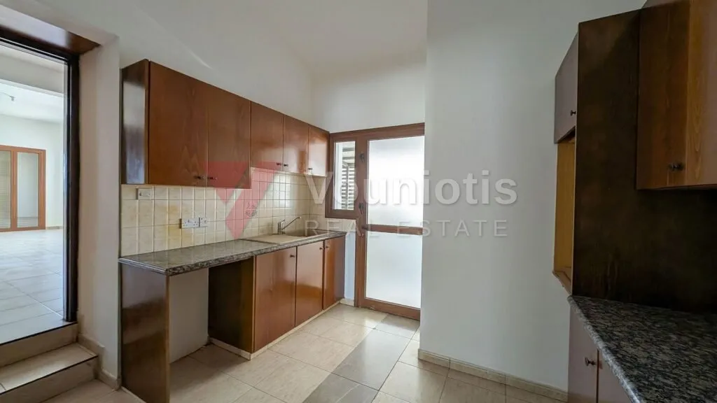 Detached Two Storey House in Aradippou, Larnaca – photo 13