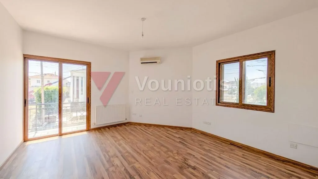 Four-Bedroom House in Aradippou, Larnaca – photo 13