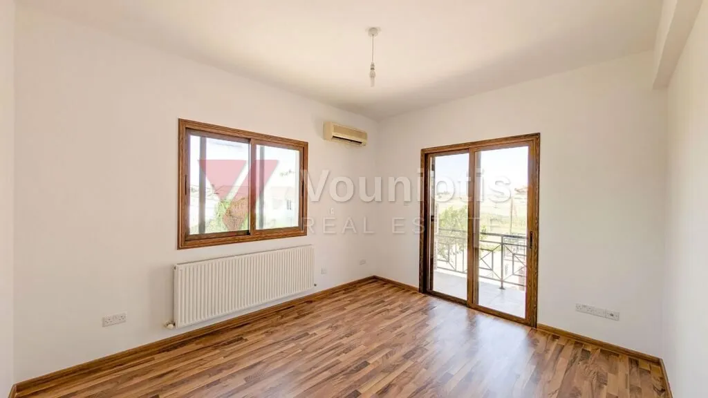 Four-Bedroom House in Aradippou, Larnaca – photo 14
