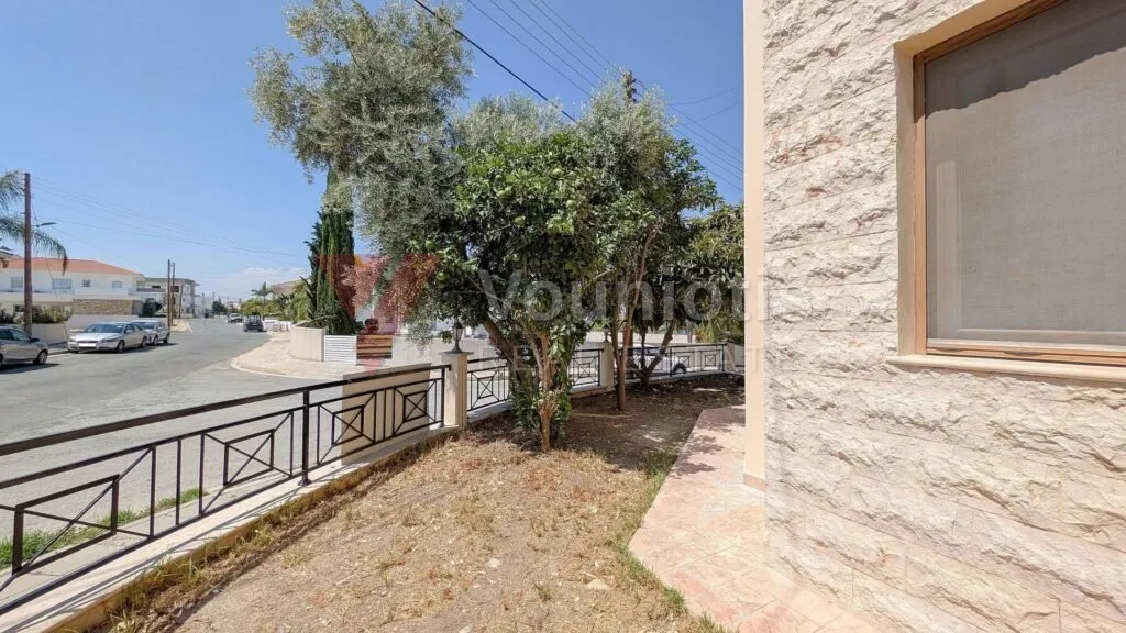 Four-Bedroom House in Aradippou, Larnaca – photo 7