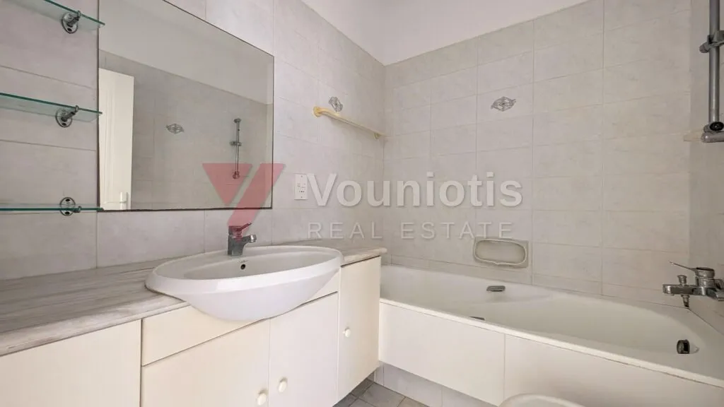 Two Storey Semi Detached House in Chloraka, Paphos – photo 13