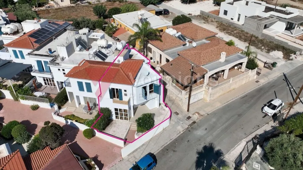 Two Storey Semi Detached House in Chloraka, Paphos – photo 4