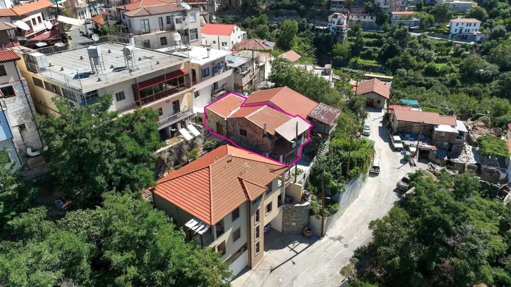 Three-Bedroom House in Agros, Limassol – photo 4