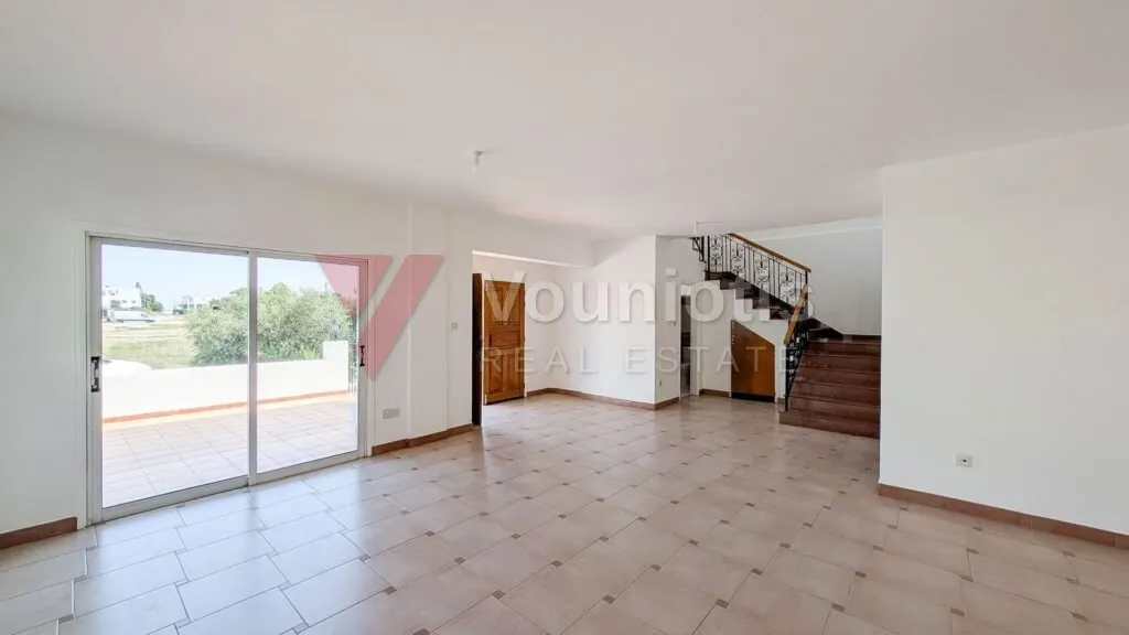 Three-Bedroom House in Meneou, Larnaca – photo 5