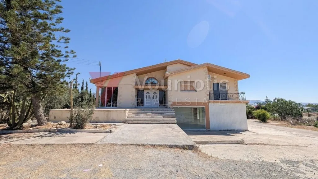 Three-Bedroom House in Parekklisia, Limassol – photo 2