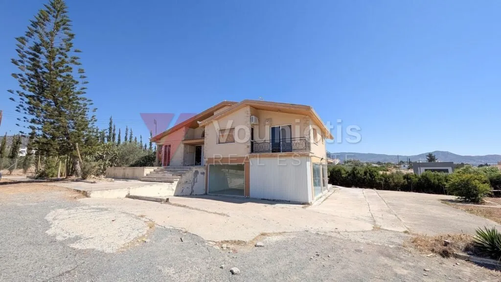 Three-Bedroom House in Parekklisia, Limassol – photo 6