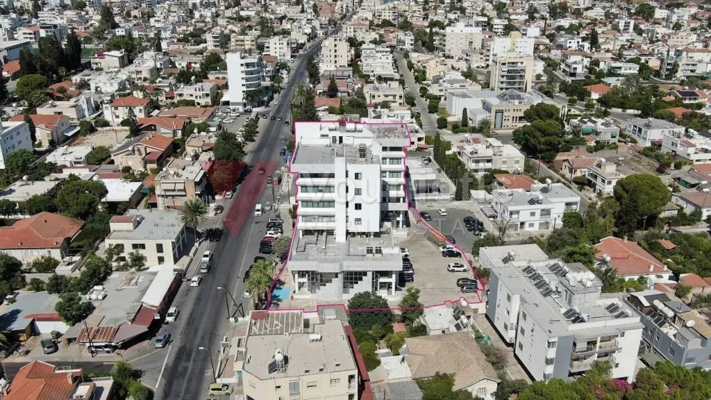 Investment Opportunity in a commercial building in Agios Dometios, Nicosia – photo 5
