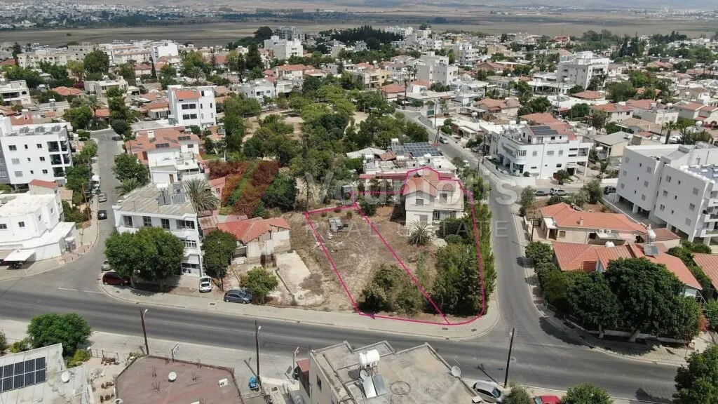 Two commercial plots in Kaimakli, Nicosia. – photo 3