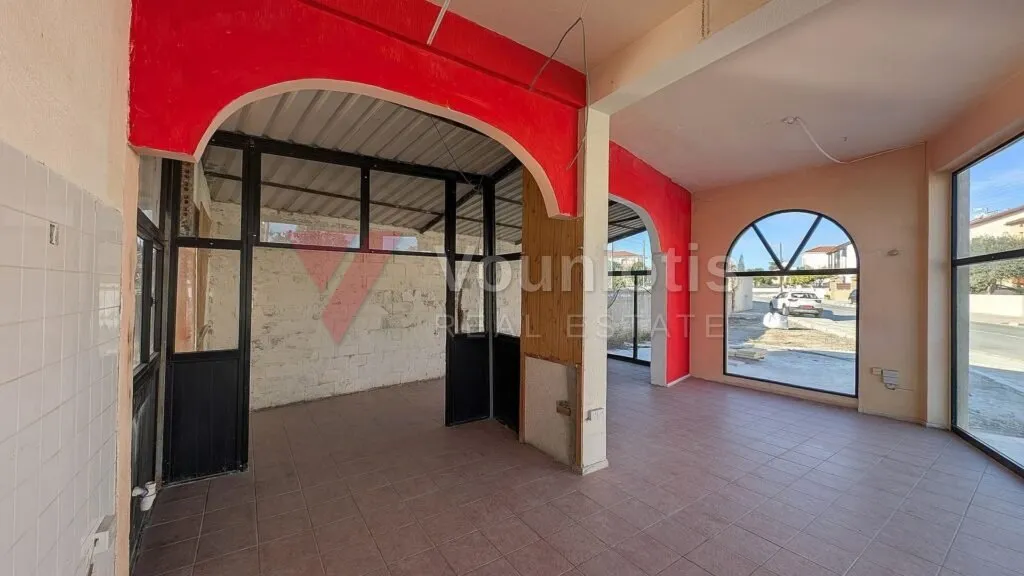 Building with two shops located in Anafotida, Larnaca – photo 10