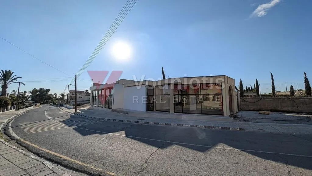 Building with two shops located in Anafotida, Larnaca – photo 2