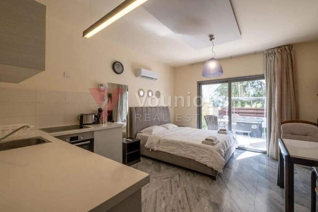 Studio apartment with jacuzzi in Latchi, Paphos – photo 3