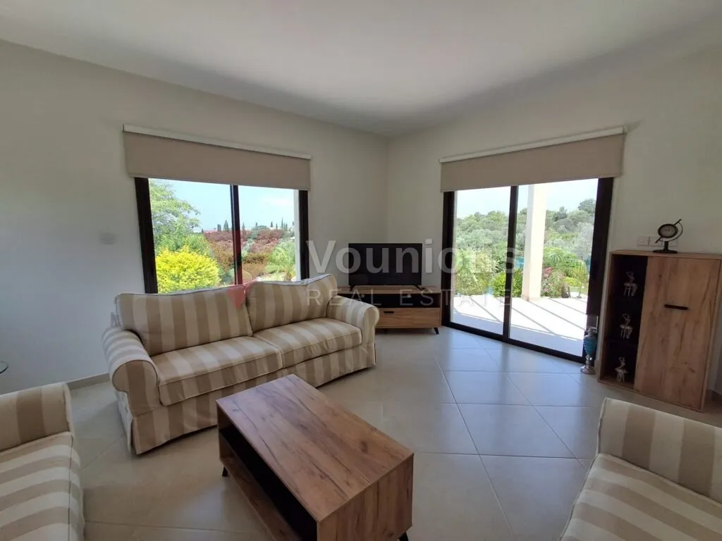 Three-Bedroom Villa in Kouklia, Paphos — photo 5