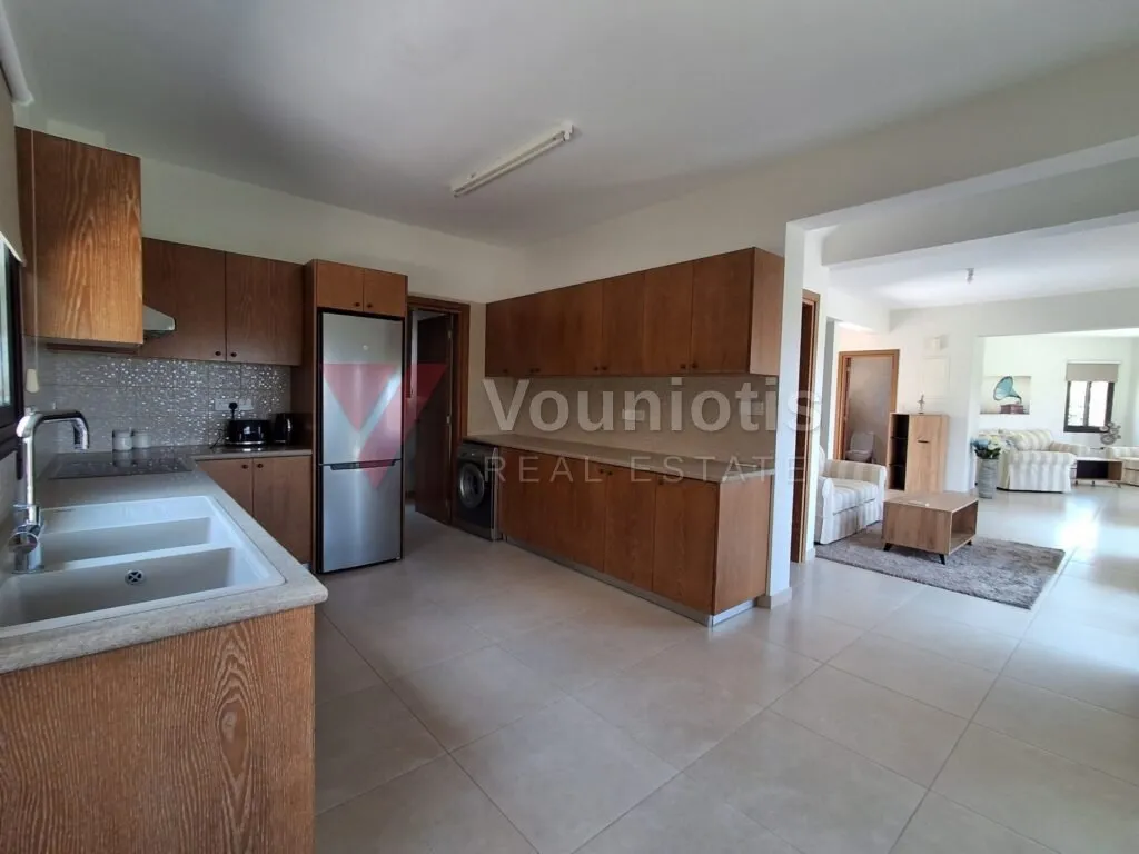Three-Bedroom Villa in Kouklia, Paphos — photo 8