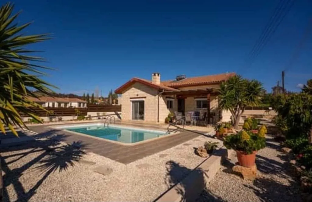 Two-Bedroom House with Private Pool and Garden in Souni, Limassol — photo 2